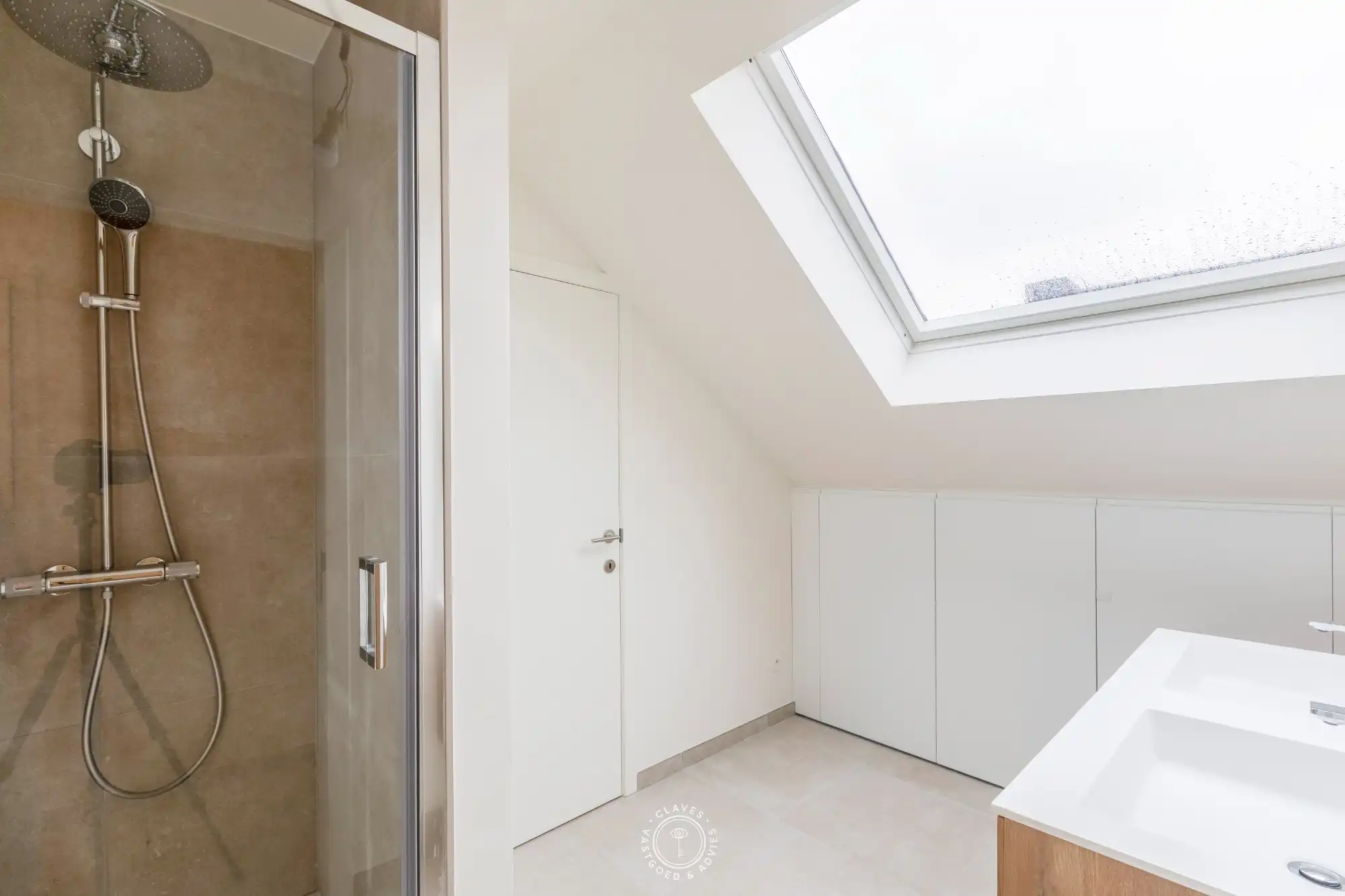 Fijn één slaapkamer appartement in gerenoveerd herenhuis foto 15