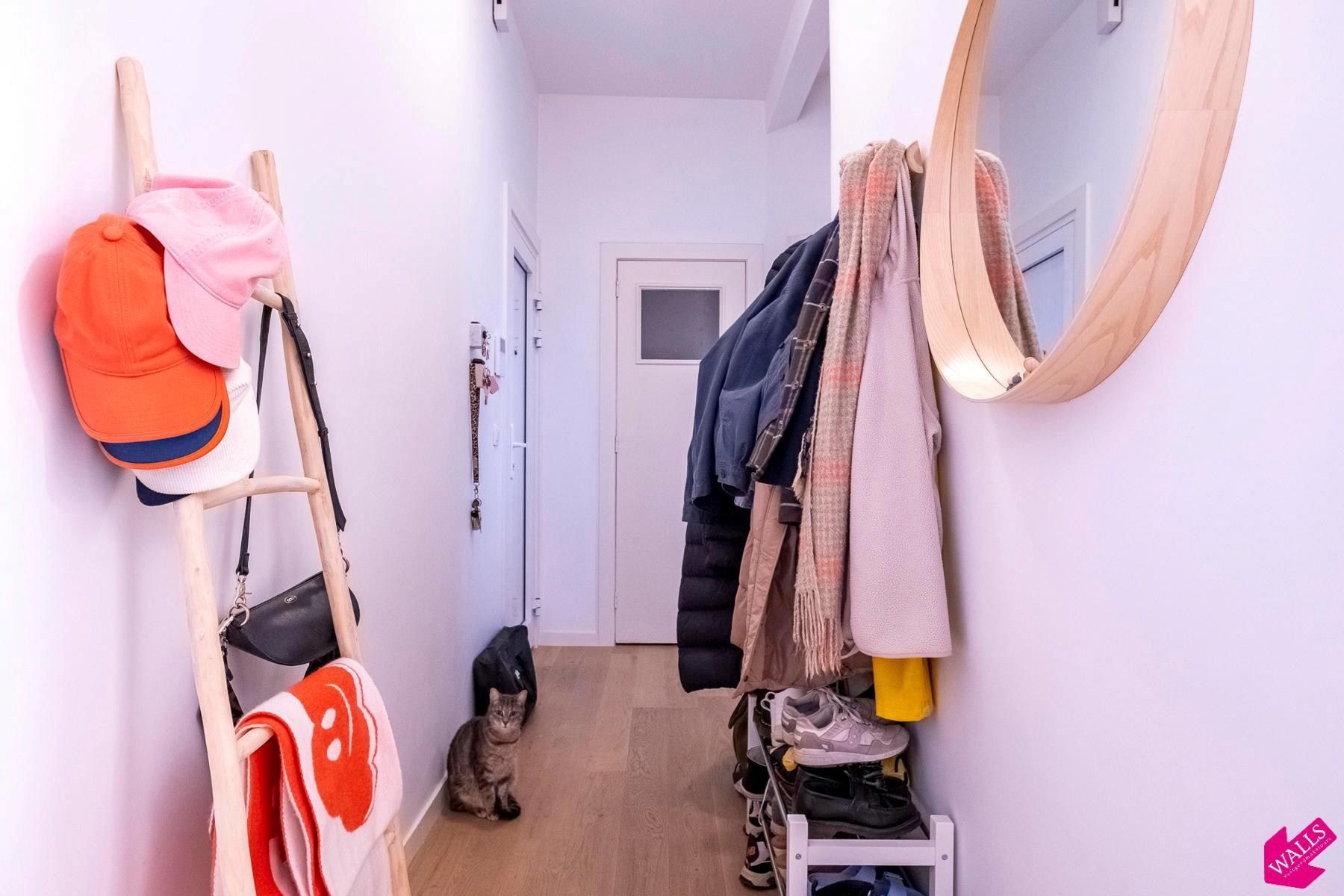 Supergezellig 2 slaapkamer appartement op toplocatie! foto 11