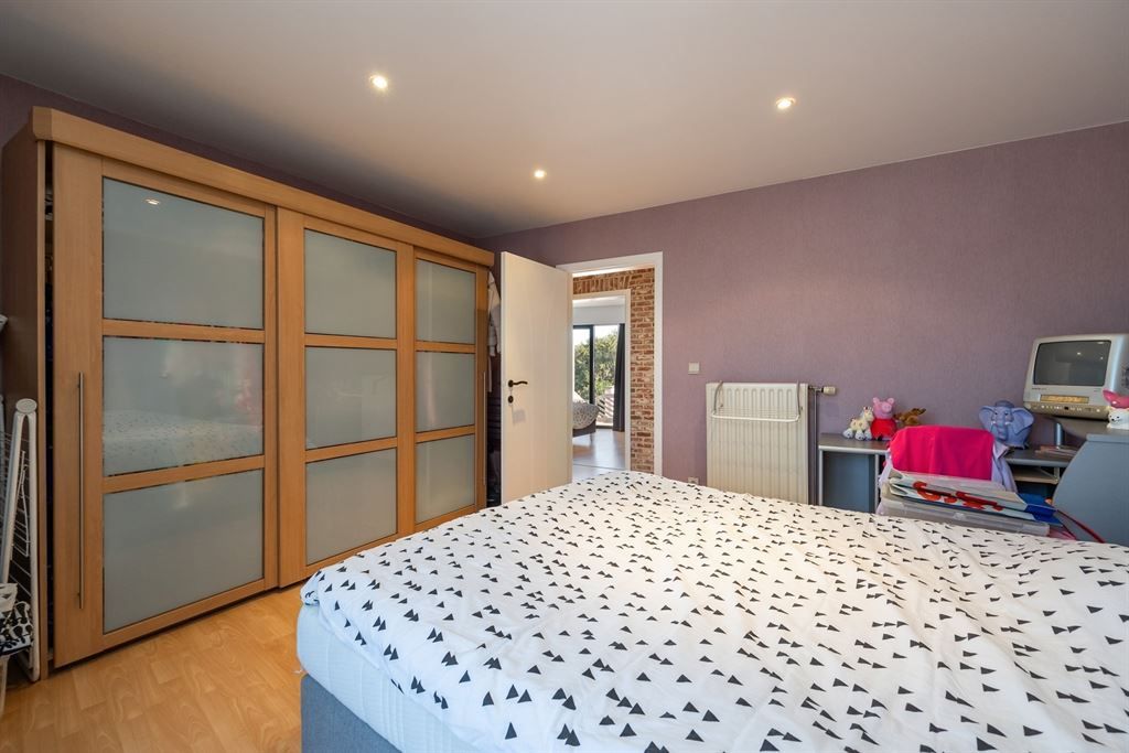 Grote jaren ’90 woning, met praktijkruimte en laag EPC foto 19