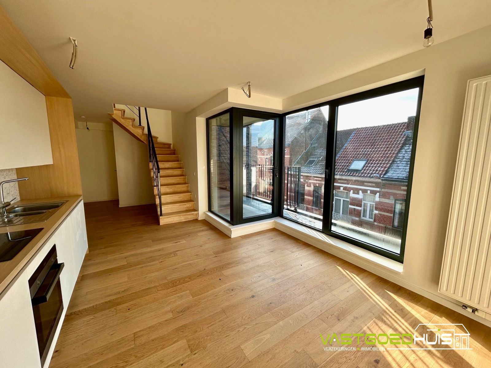 Hedendaags duplex appartement met terras foto 10