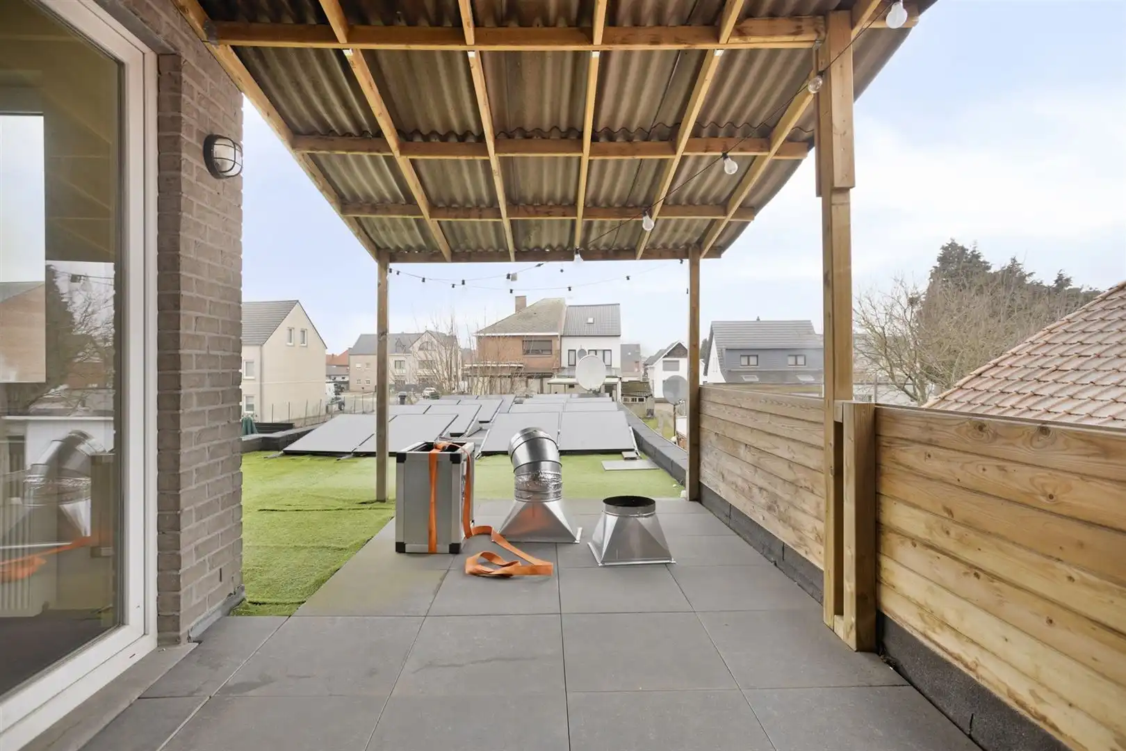 TE KOOP: Opbrengsteigendom in het centrum van Heusden-Zolder! foto 17