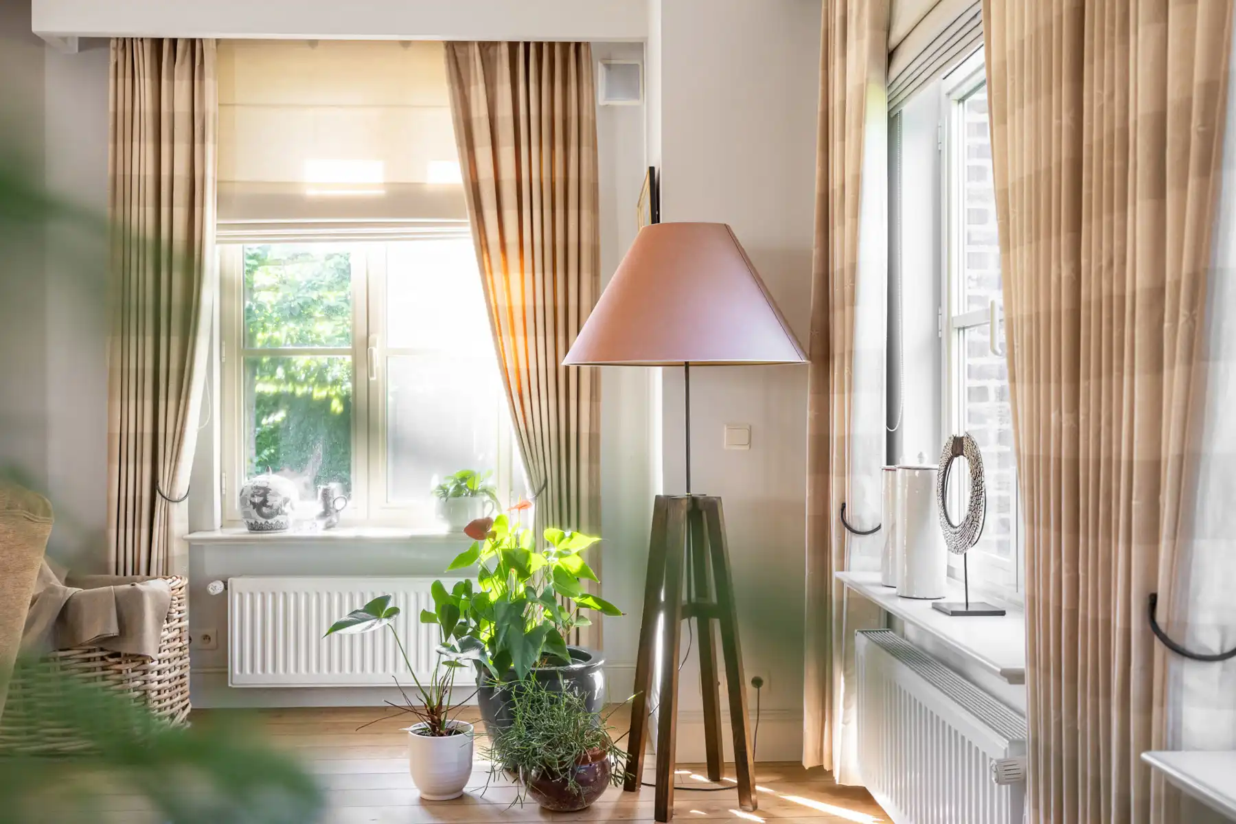 Ruime villawoning met 4 slaapkamers en noordoost georiënteerde tuin op een perceel van ca 6.155m² op een rustige locatie in Hoogstraten (Meerle). foto 8