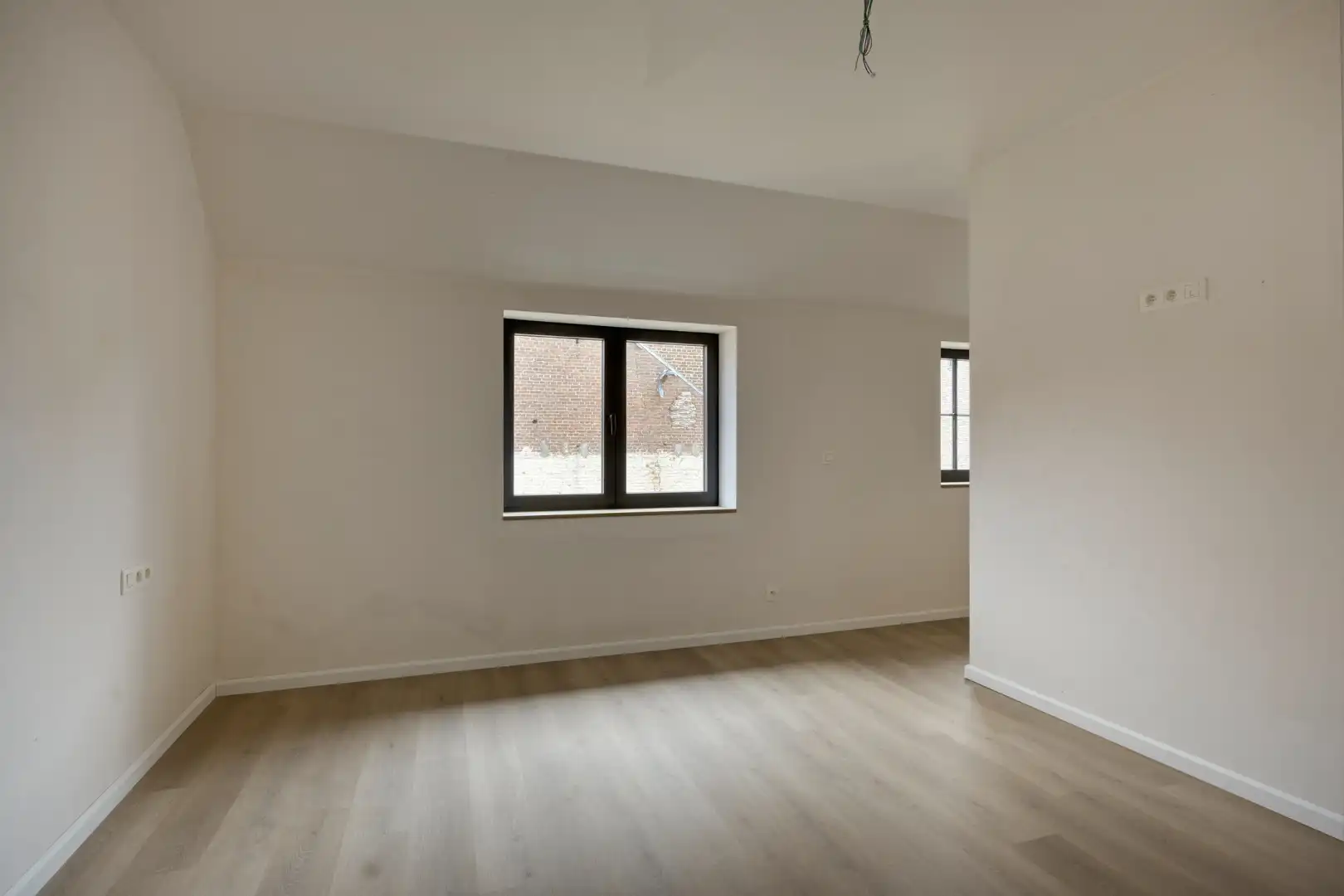 Afgewerkte halfopen bebouwing met 3 slaapkamers, tuin, terras en garage in Kerkom! - EPB A kWh/m² - bewoonbare opp. 147 m² - 6% BTW Mogelijk foto 15