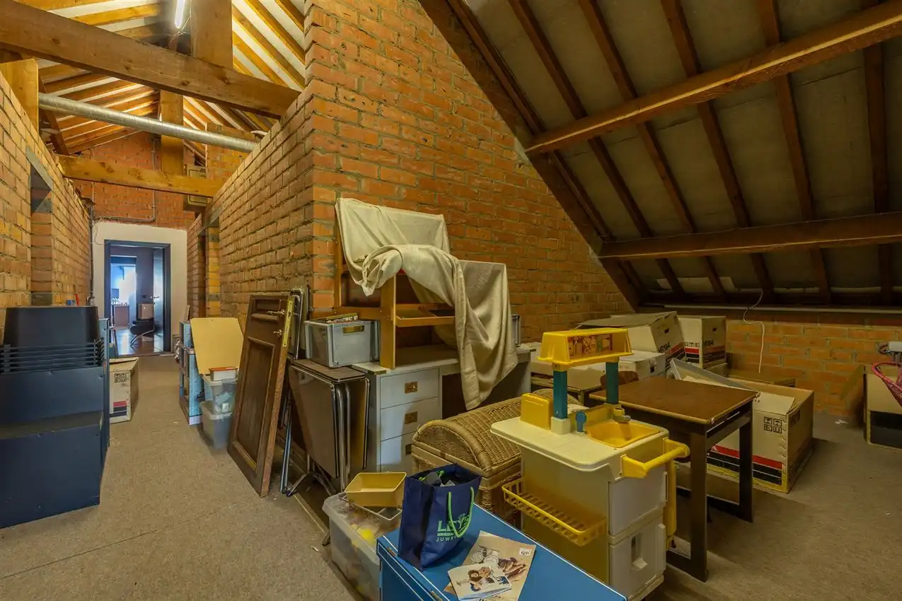 Villa grenzend aan agrarisch gebied met 4slk en opslag foto 25