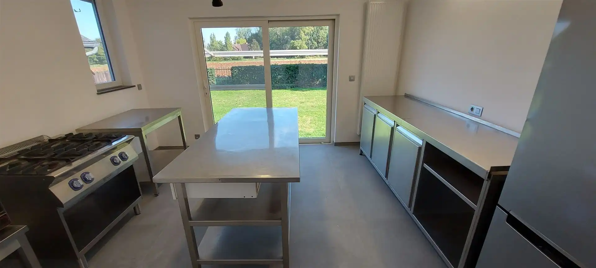 Handelsruimte met woonst foto 8