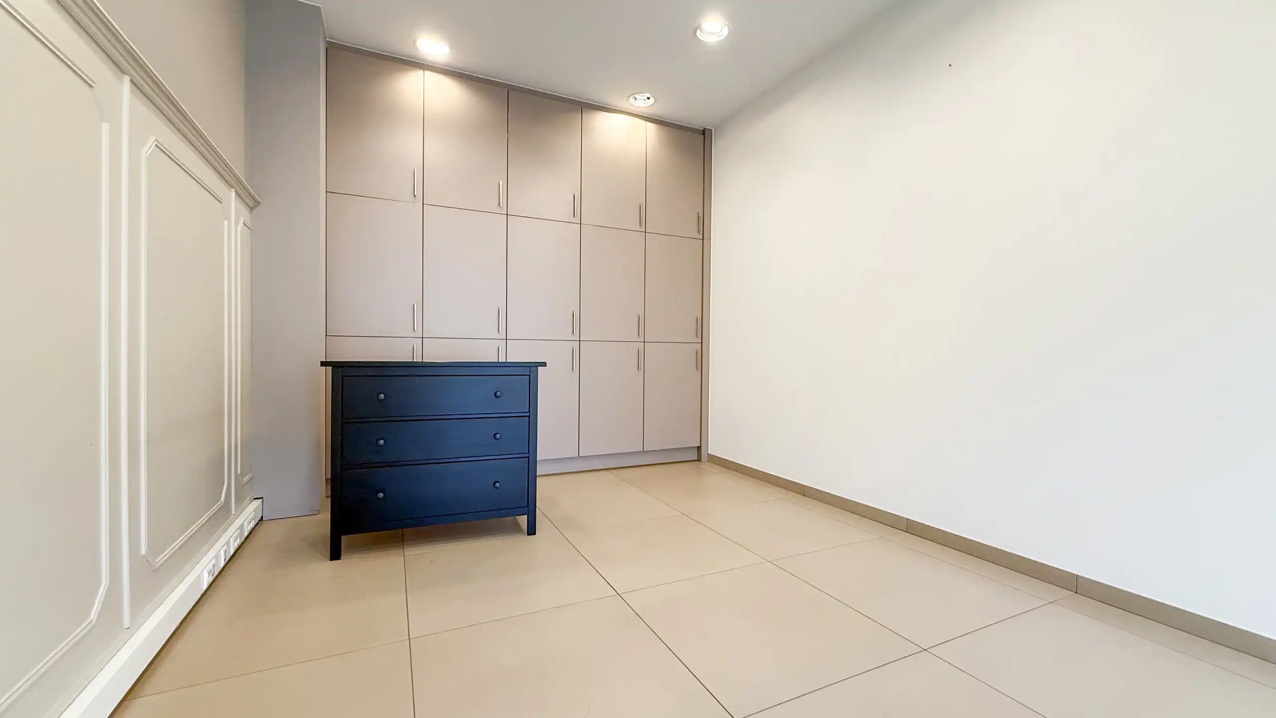 Opbrengsteigendom met Appartement en kantoorruimte! foto 11