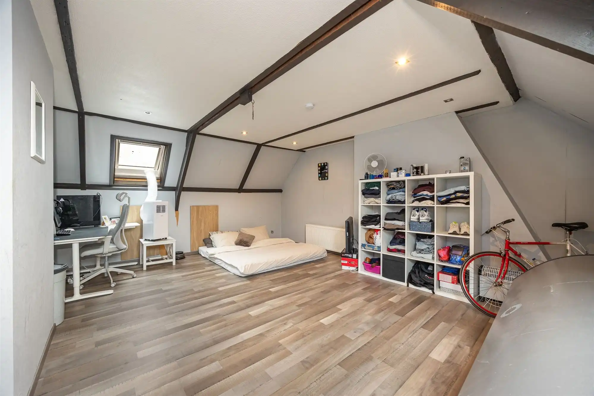 Halfopen bebouwing met 3 slaapkamers en Zuidgerichte tuin foto 19