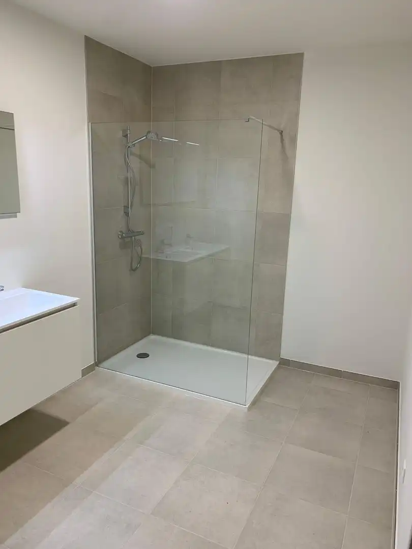 ✨ Exclusief nieuwbouw appartement,  gelijkvloers met zeer mooi terras . foto 13