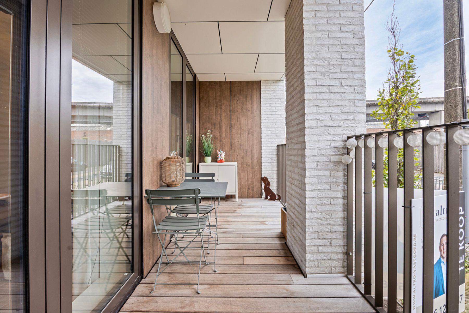 Modern 2-slpk gelijkvloers appartement met terras foto 16