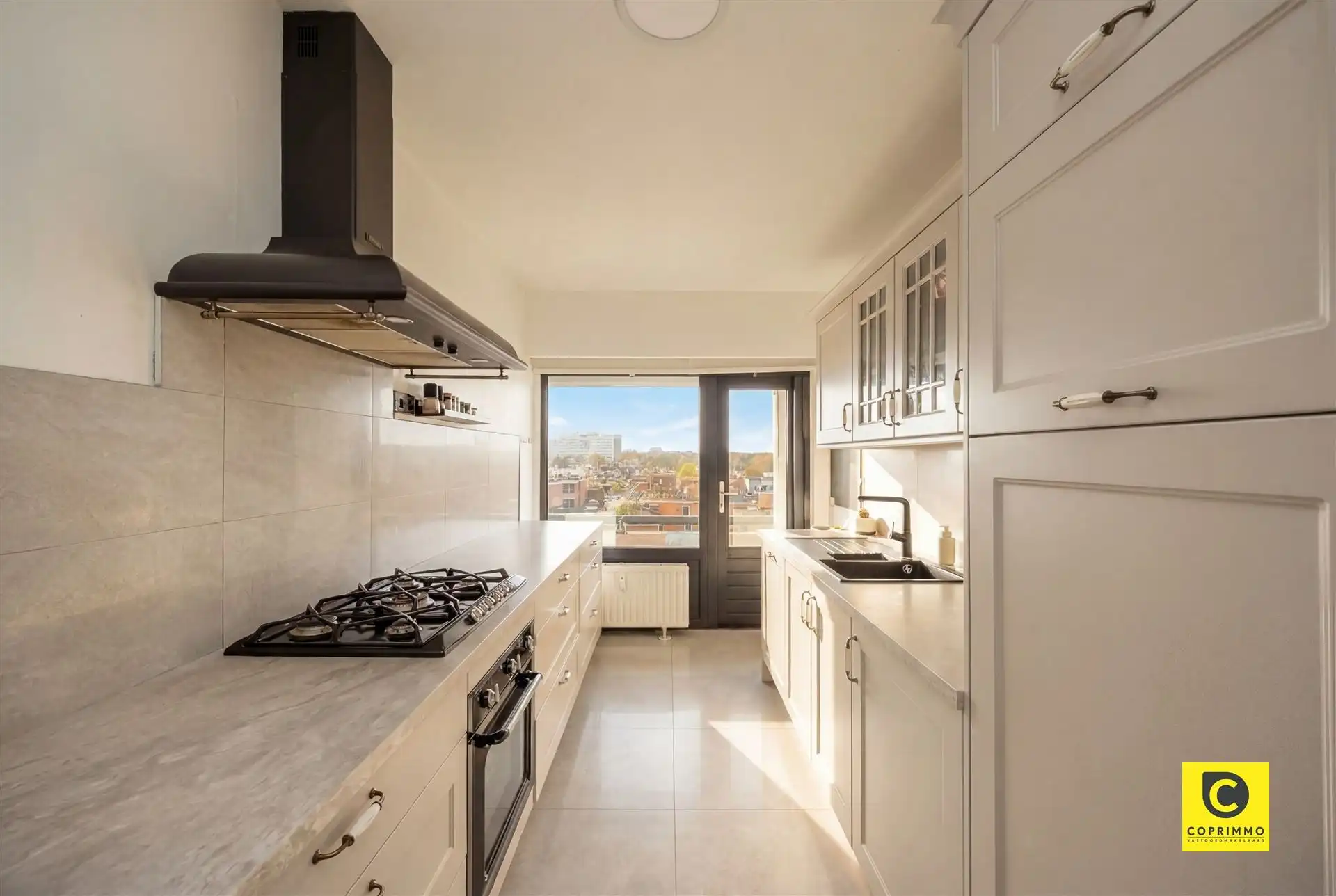 Mooi 2 slpk appartement met prachtig zicht foto 4