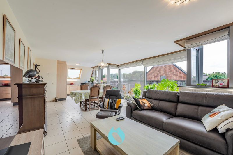 Dit prachtig en ruim appartement met één van de mooiste terrassen te Evergem is gelegen in de Kapellestraat foto 7