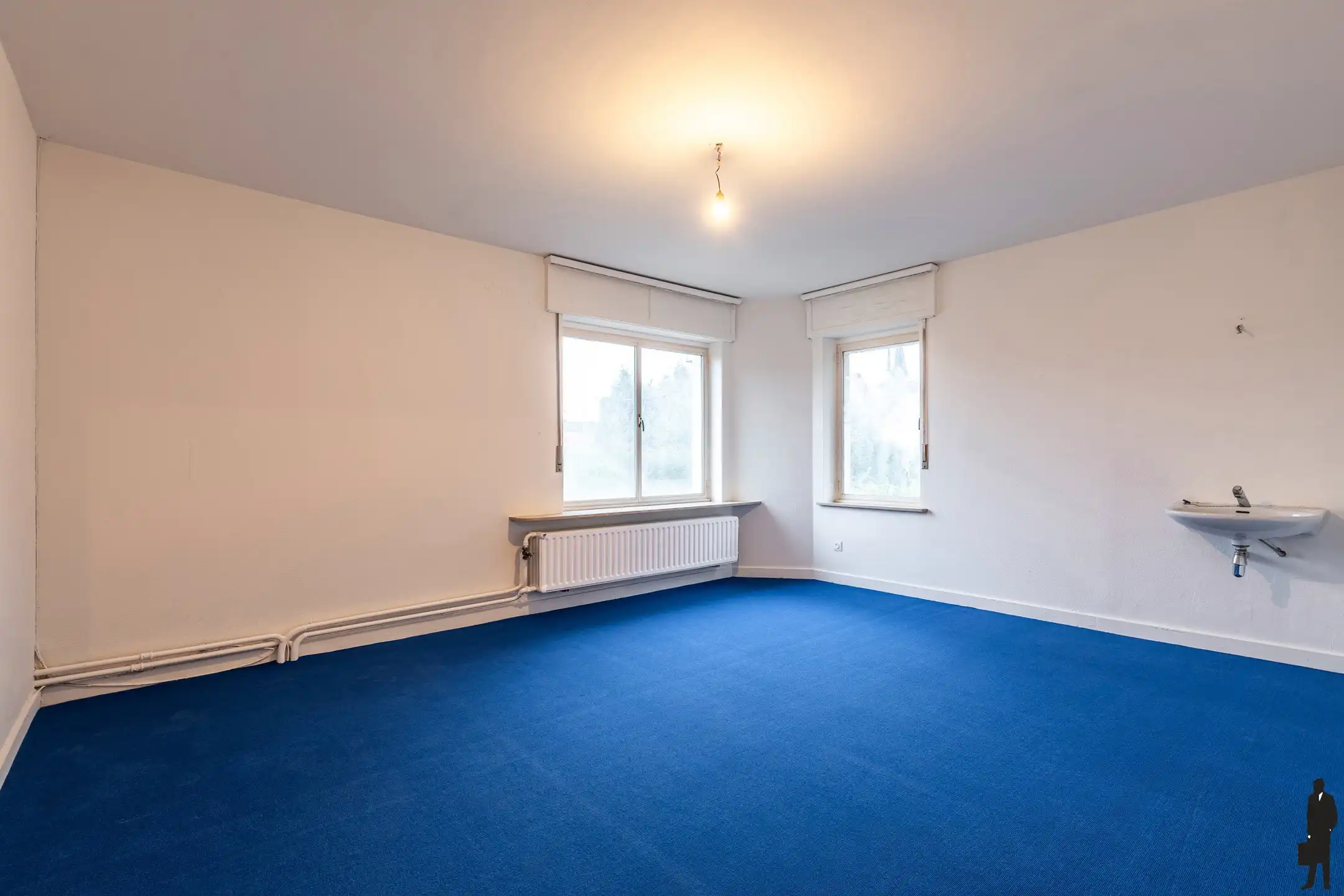 Statige en ruime gezinswoning met 5 slpks op 1.065m² foto 18