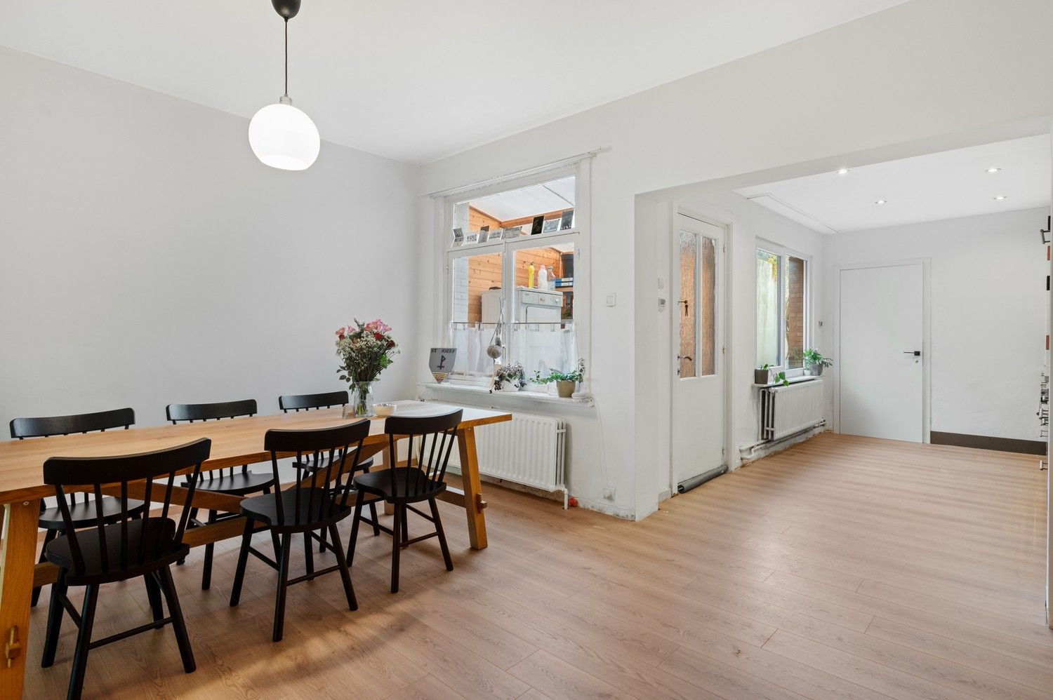 Gelijkvloers appartement met ruim zuidgericht terras te Merksem foto 7