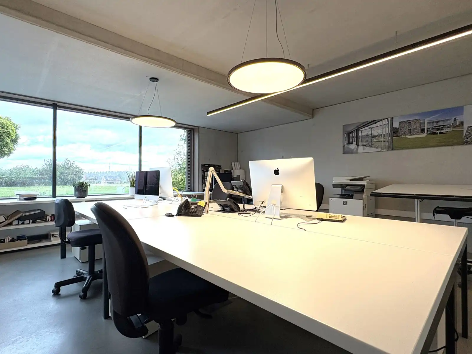 Modern kantoor /handelszaak foto 4