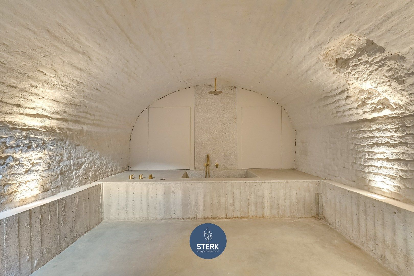 AUTHENTIEKE WONING MET 2 SLPKS IN HET HISTORISCH CENTRUM VAN OUD-REKEM ! foto 21