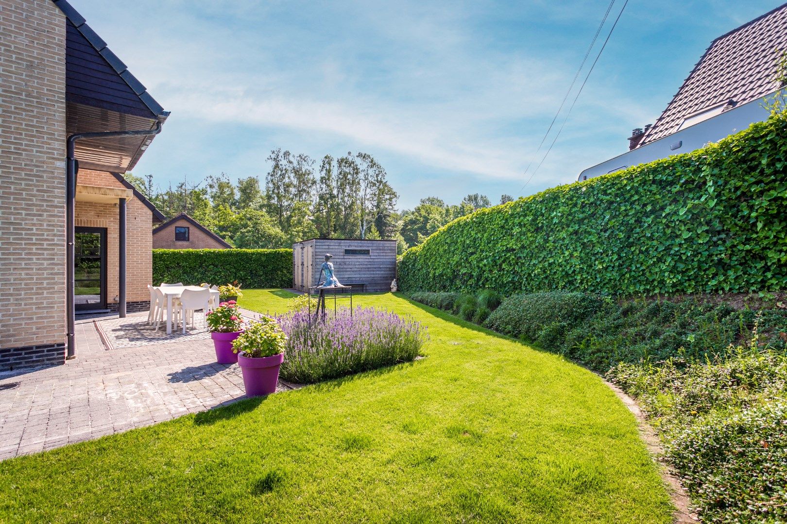 Instapklare woning met 3 slpks, garage en tuin te Halle foto 12