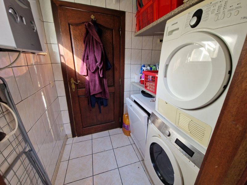 Charmante rijwoning in hartje Nieuwpoort foto 11