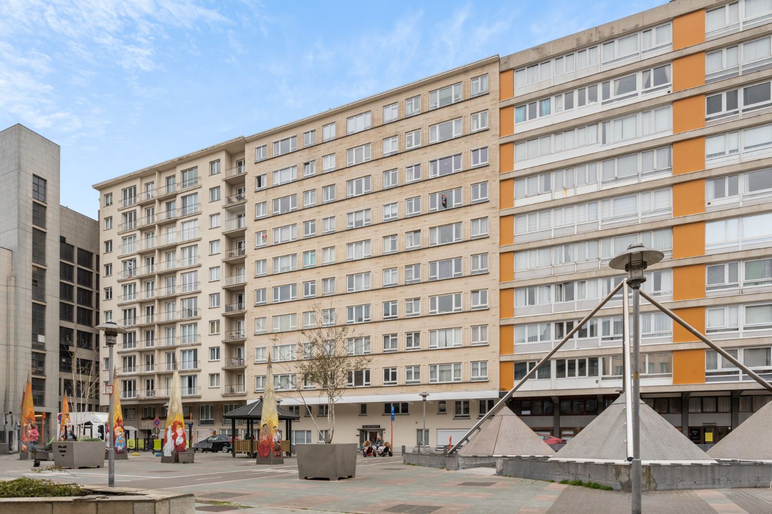 Prachtig gerenoveerde studio pal in hartje Blankenberge op een steenworp van het strand. foto 14