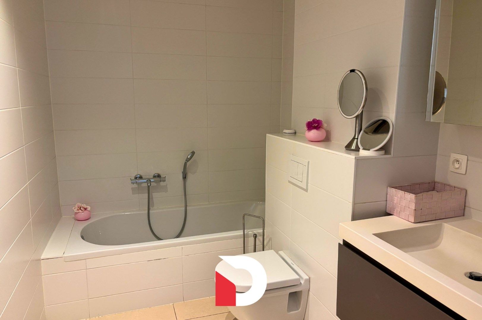 Ruim en Luxueus Appartement te Huur in Residentie Minnewater – Brugge Centrum foto 15