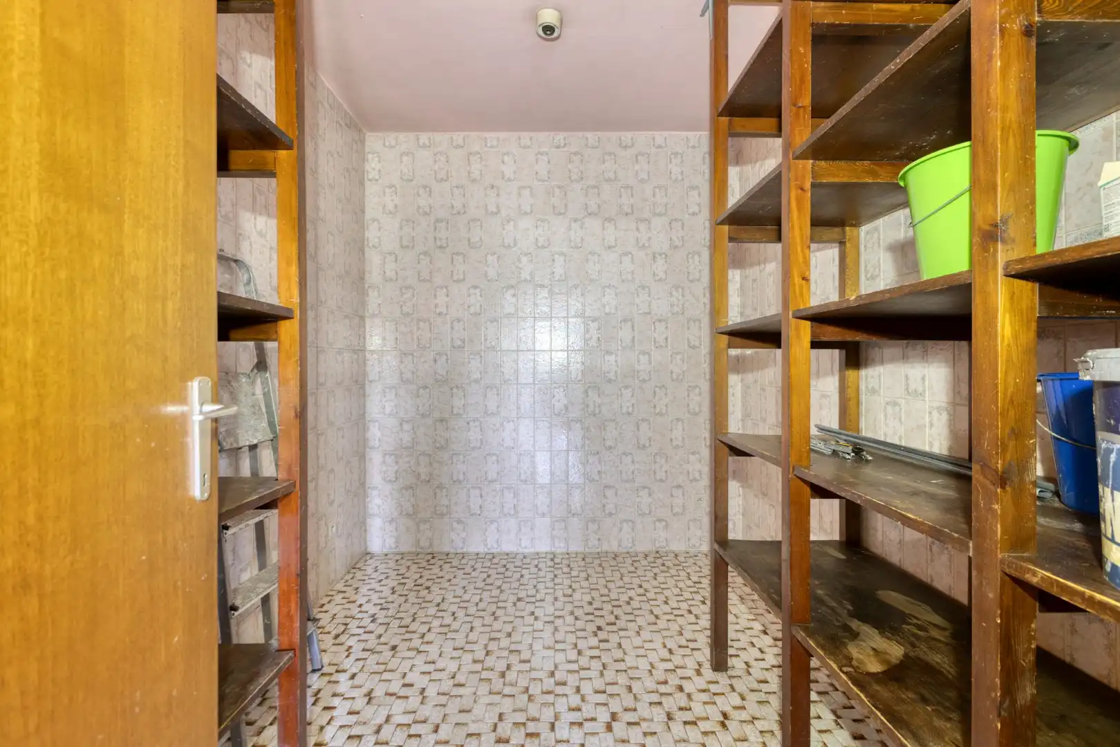Te renoveren woning met 4 slpks, rustig gelegen in Hulsen op 3.675 m² !  foto 12