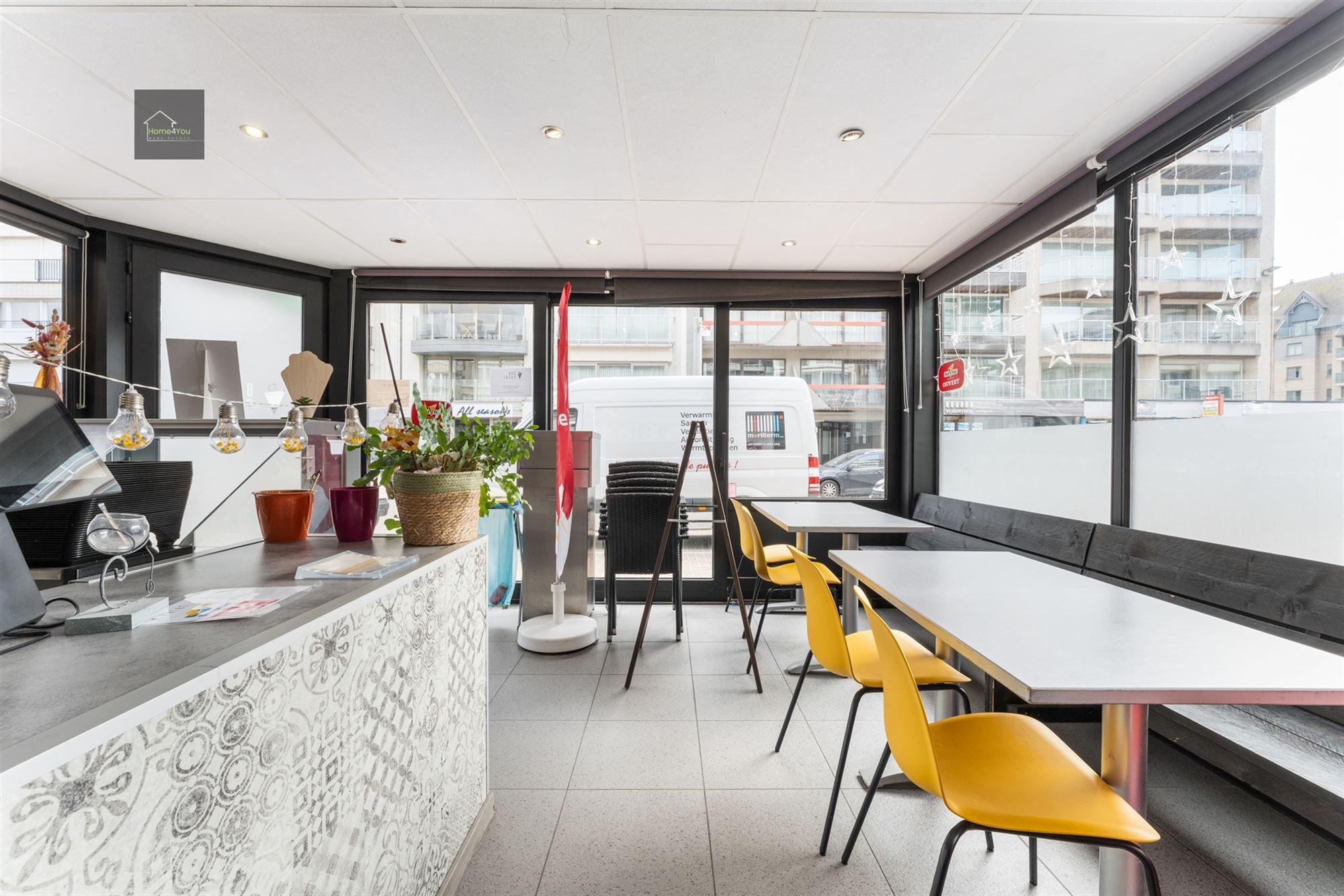 Handelspand op 50m van het strand! foto 7