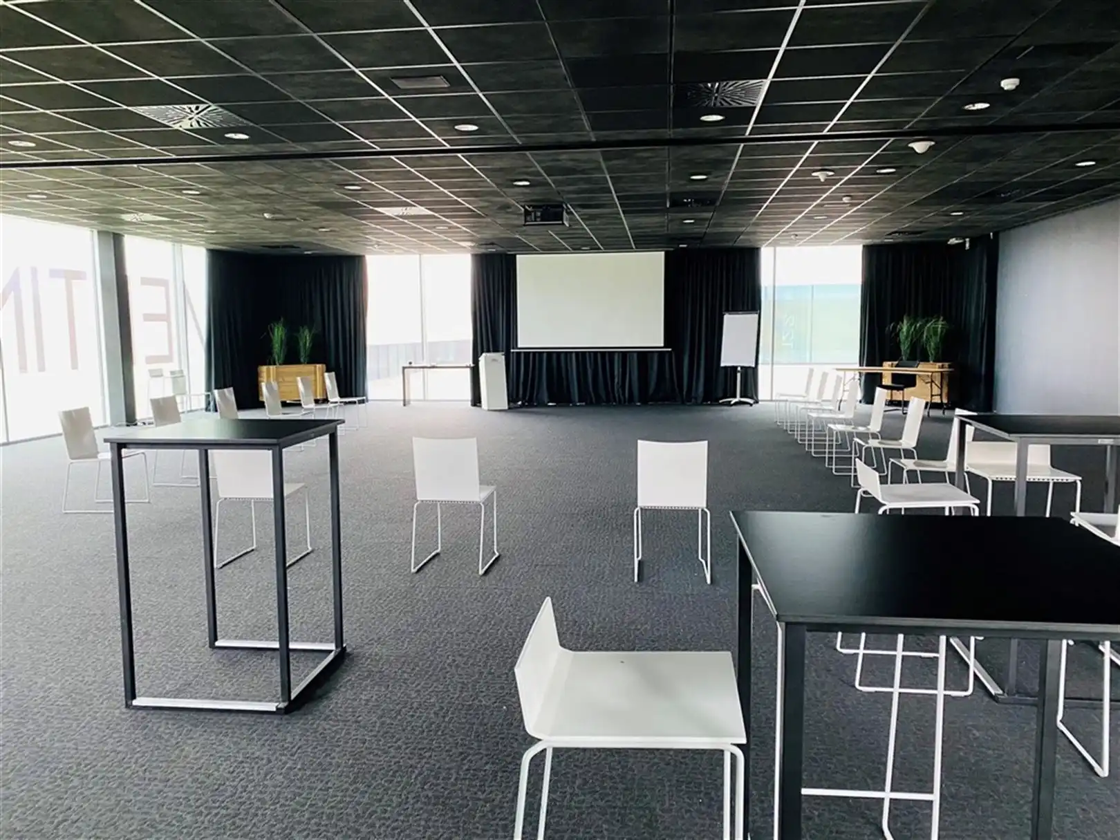 Stijlvolle gemeubelde kantoren - all-in dienstenpakket foto 16