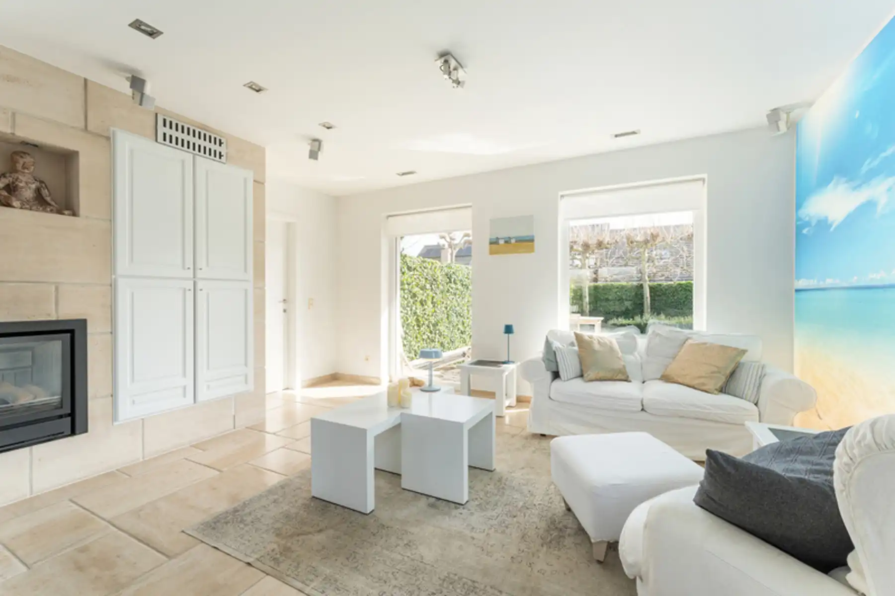 Lichtrijke en residentieel gelegen villa  foto 12