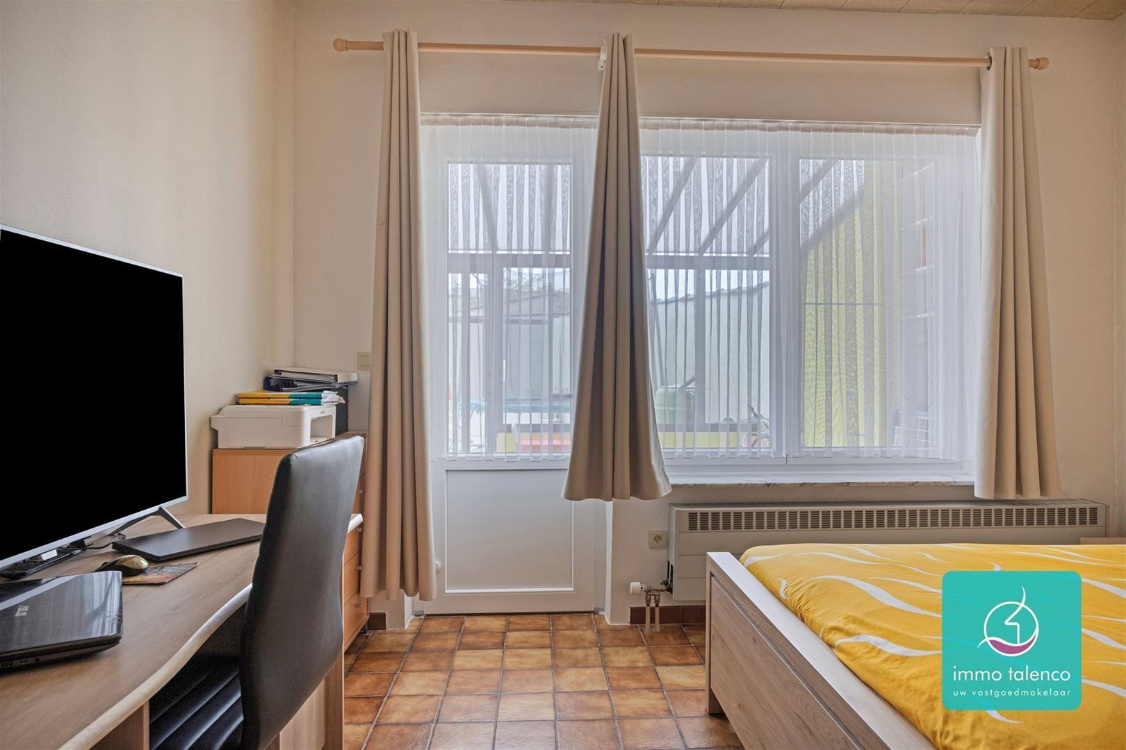 Ruim gelijkvloers appartement met 3 slaapkamers foto 15