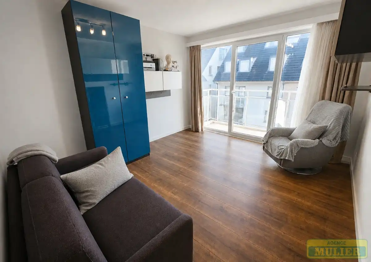 Appartement te koop foto {{pictureIndex}}