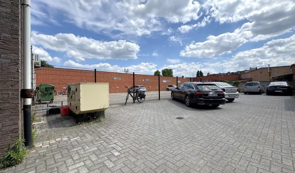 Instapklaar kantoor te huur aan N120 te Deurne foto 11