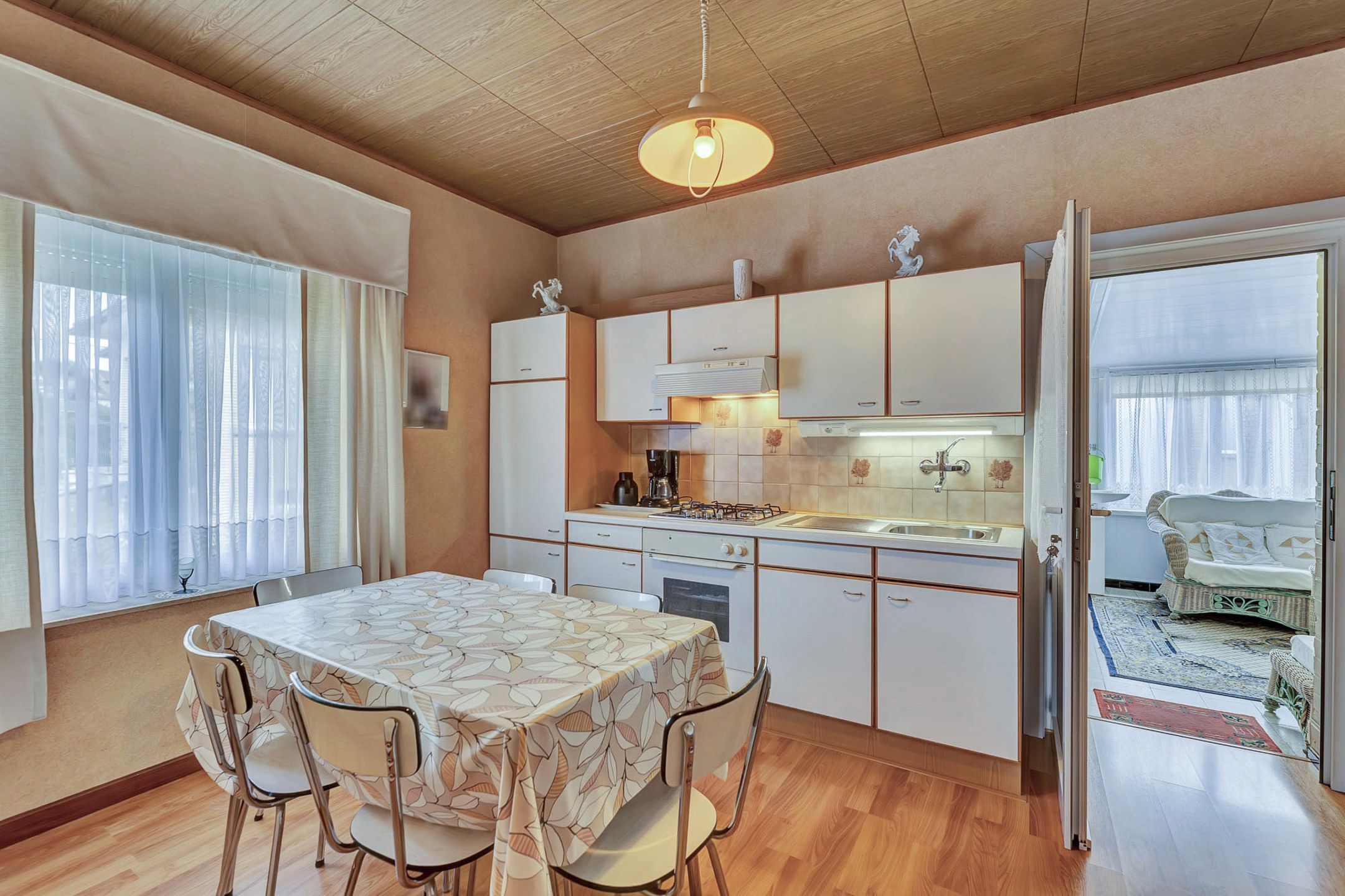 Woning met 3 slaapkamers op rustige locatie in Vollezele foto 9