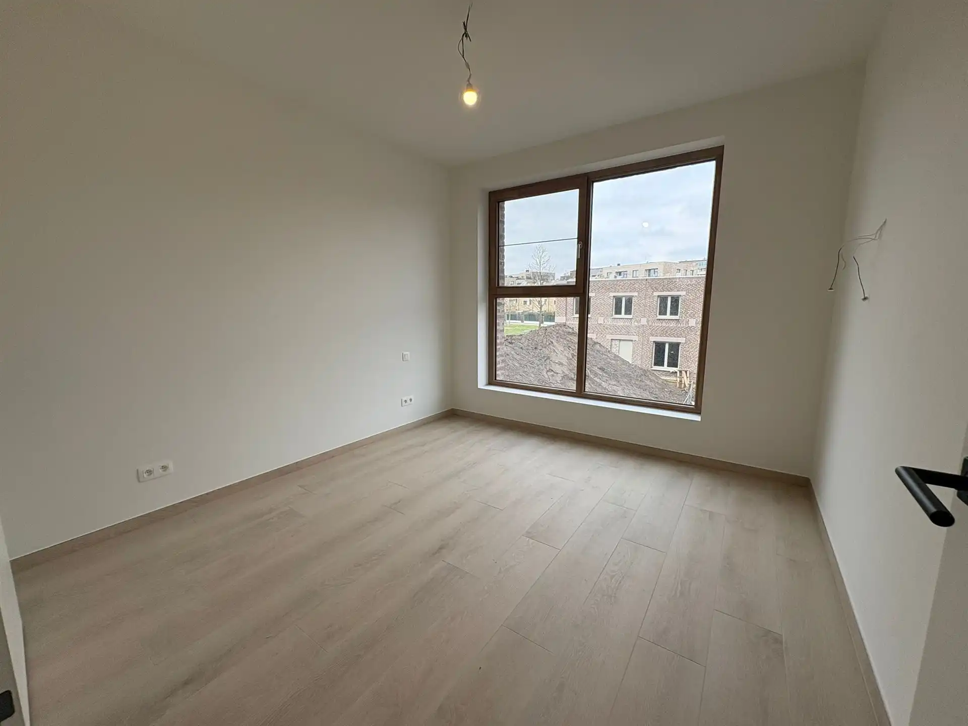 Te huur: Modern 1-slaapkamer appartement in nieuwbouwproject Tuinen van Eden, Wilrijk foto 11