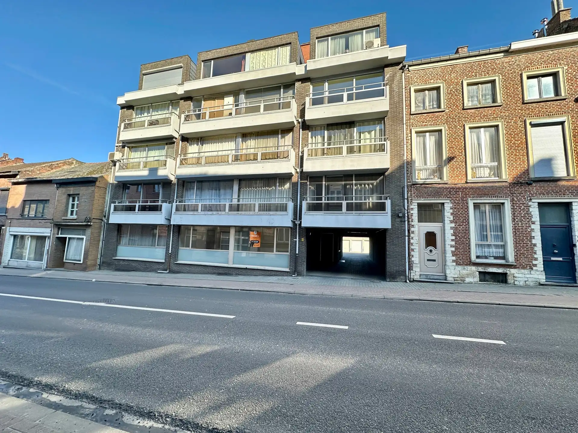 Hoofdfoto van de publicatie: Gelijkvloers éénslaapkamerappartement met garage