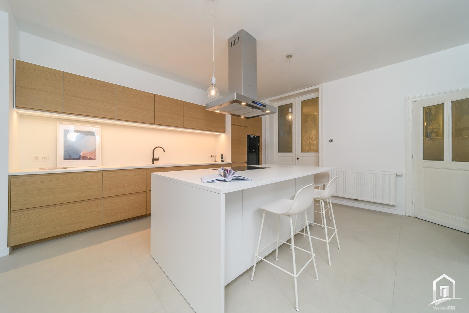 Exclusief gerenoveerde burgerwoning foto 9