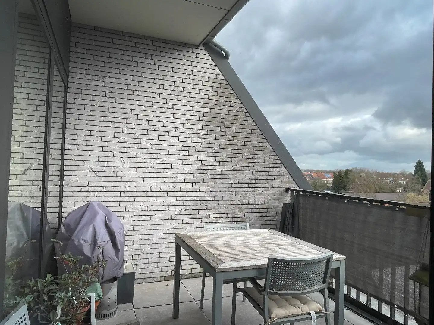 Prachtig dakappartement met 3 slaapkamers in Residentie César – Kuurne foto 2