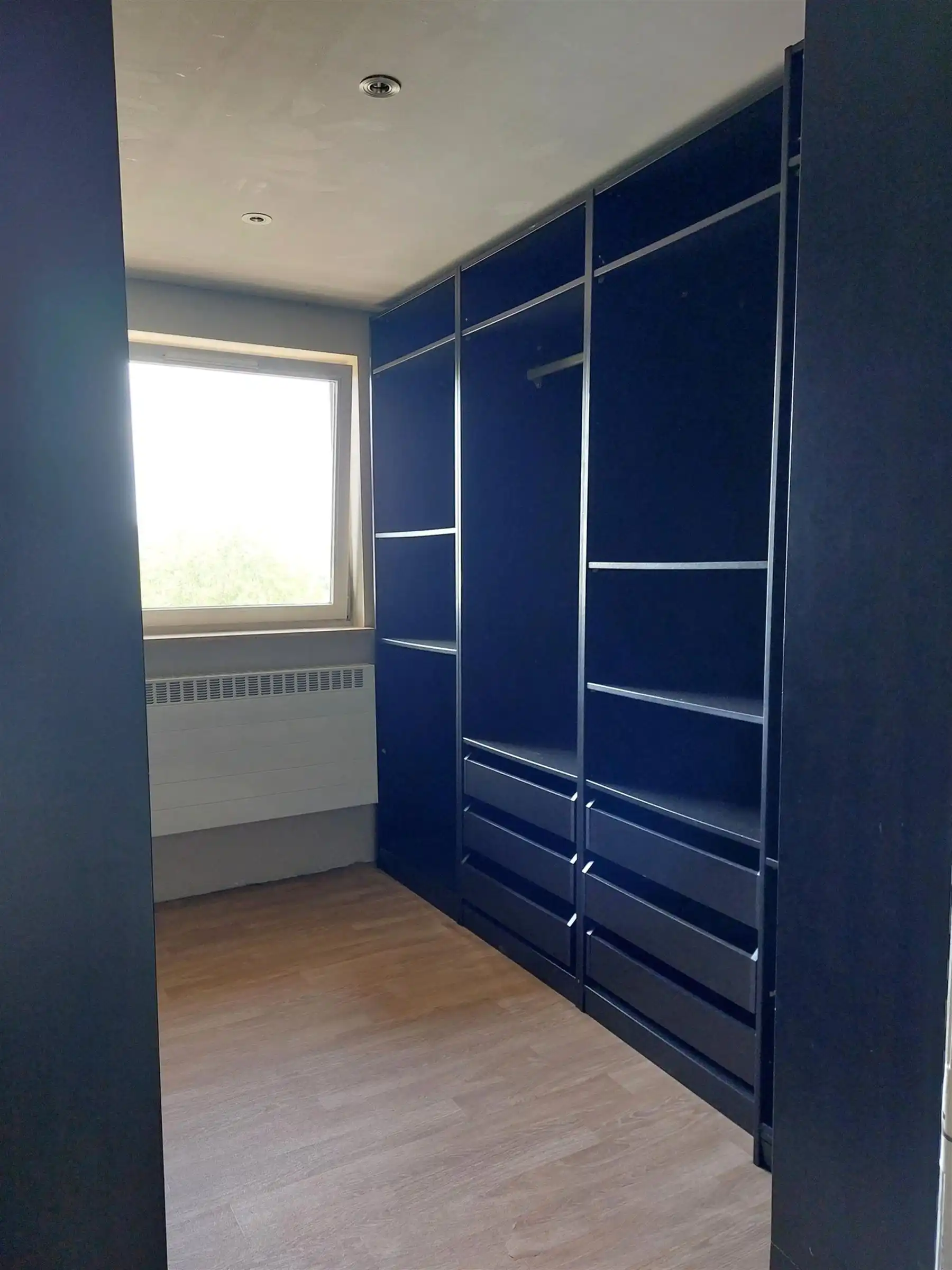 APPARTEMENT INCLUSIEF GARAGE EN 2 SLKMS foto 10