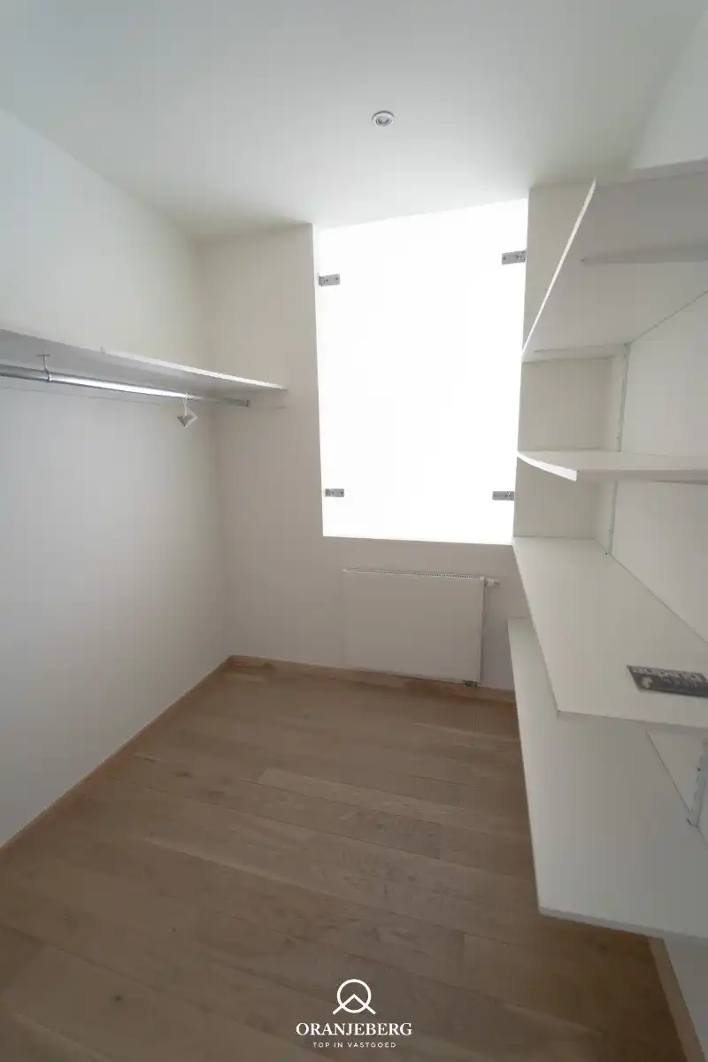 Instapklare duplex met terras, privétuin en parkeermogelijkheid foto 16
