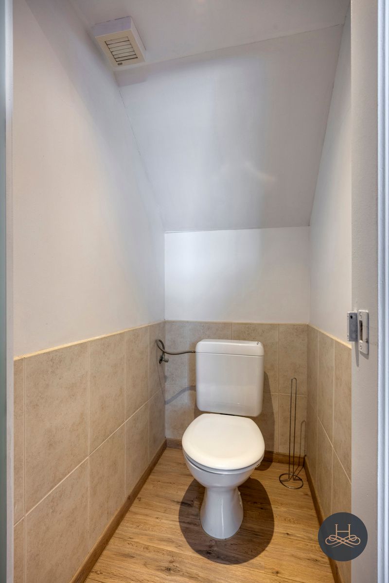 Stijlvolle bel-etage met wellness en tuin foto 27