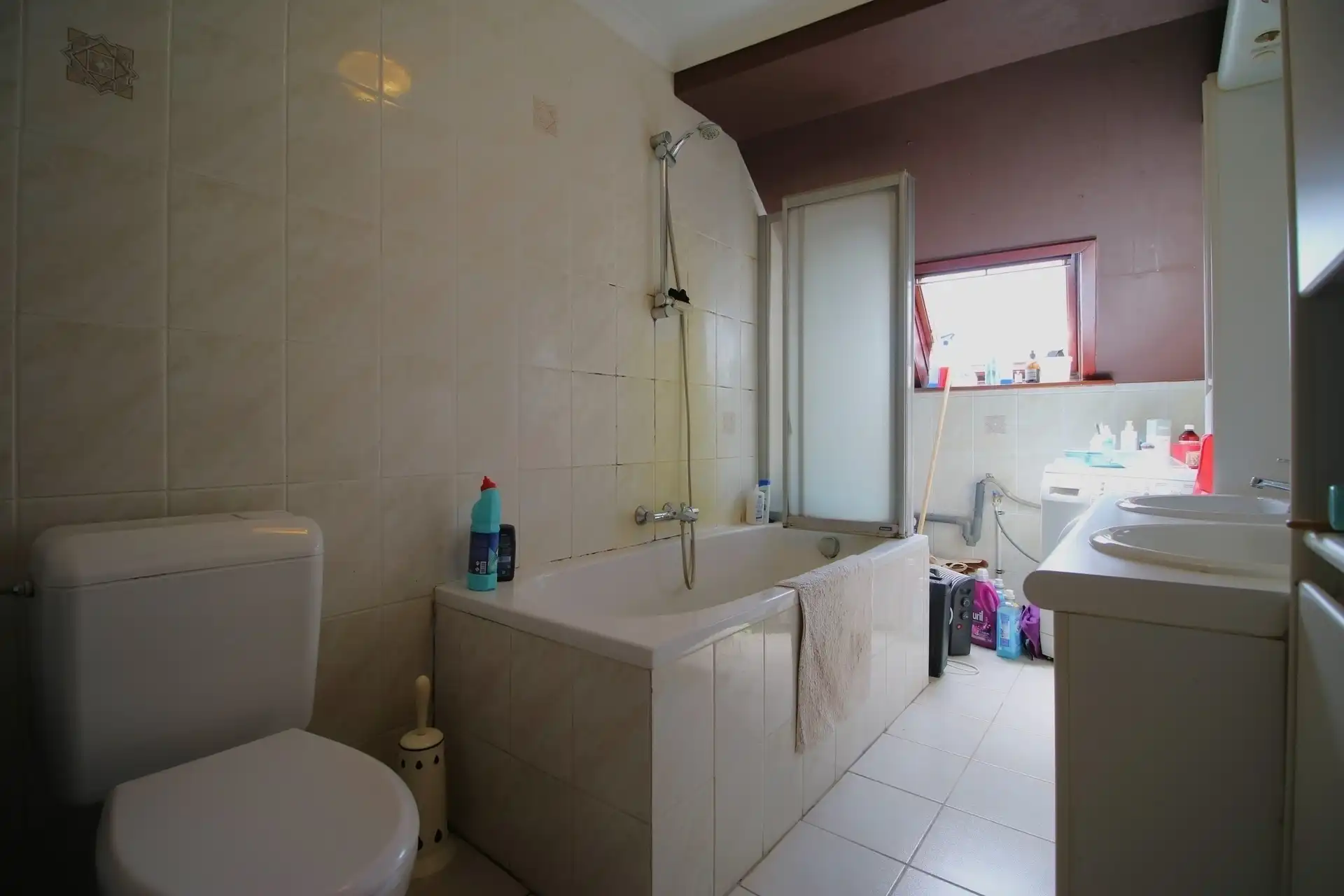 Te renoveren woning in het centrum foto 16