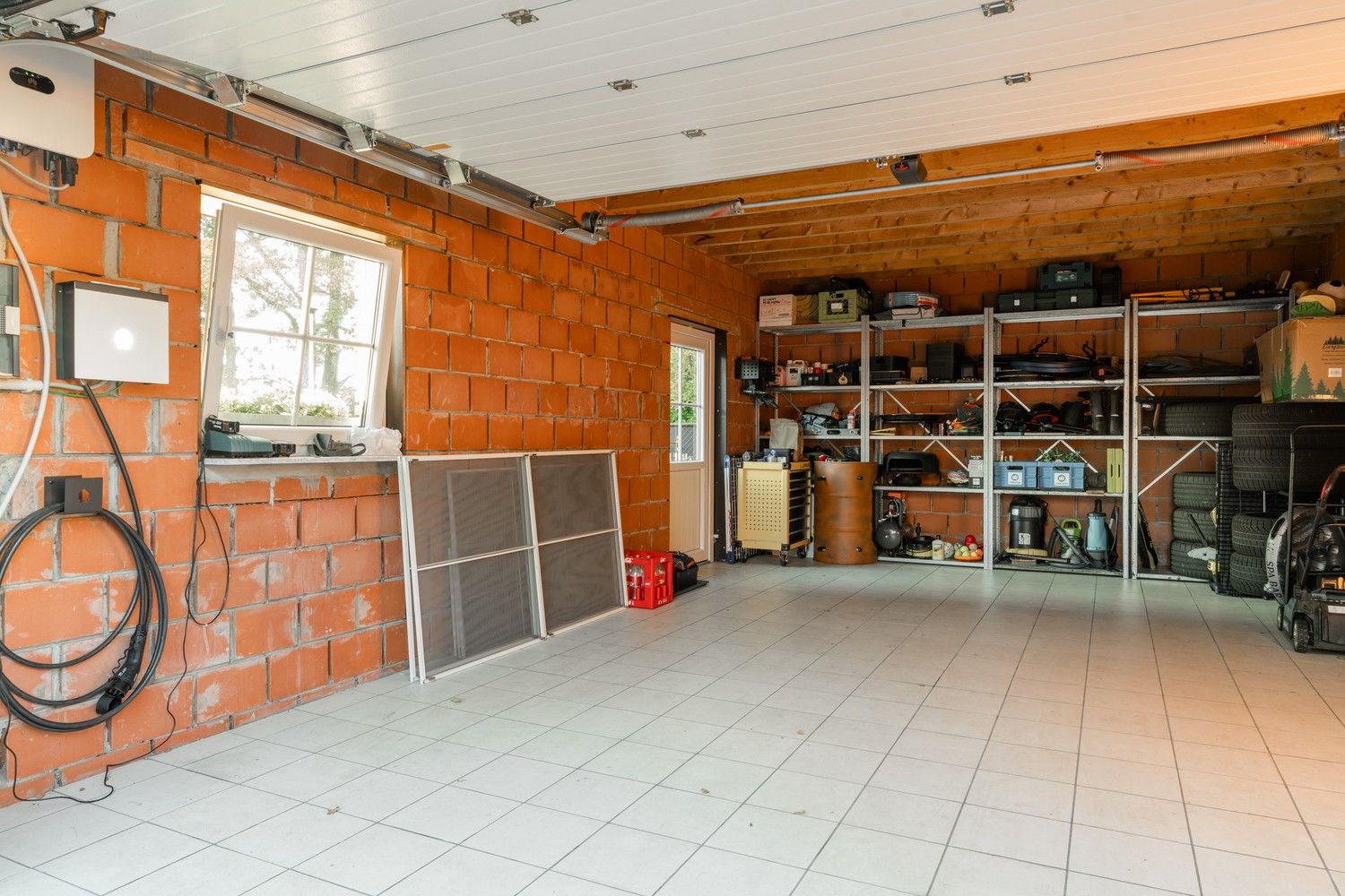 Mooie energiezuinige 4 slaapkamer woning te Pelt foto 45