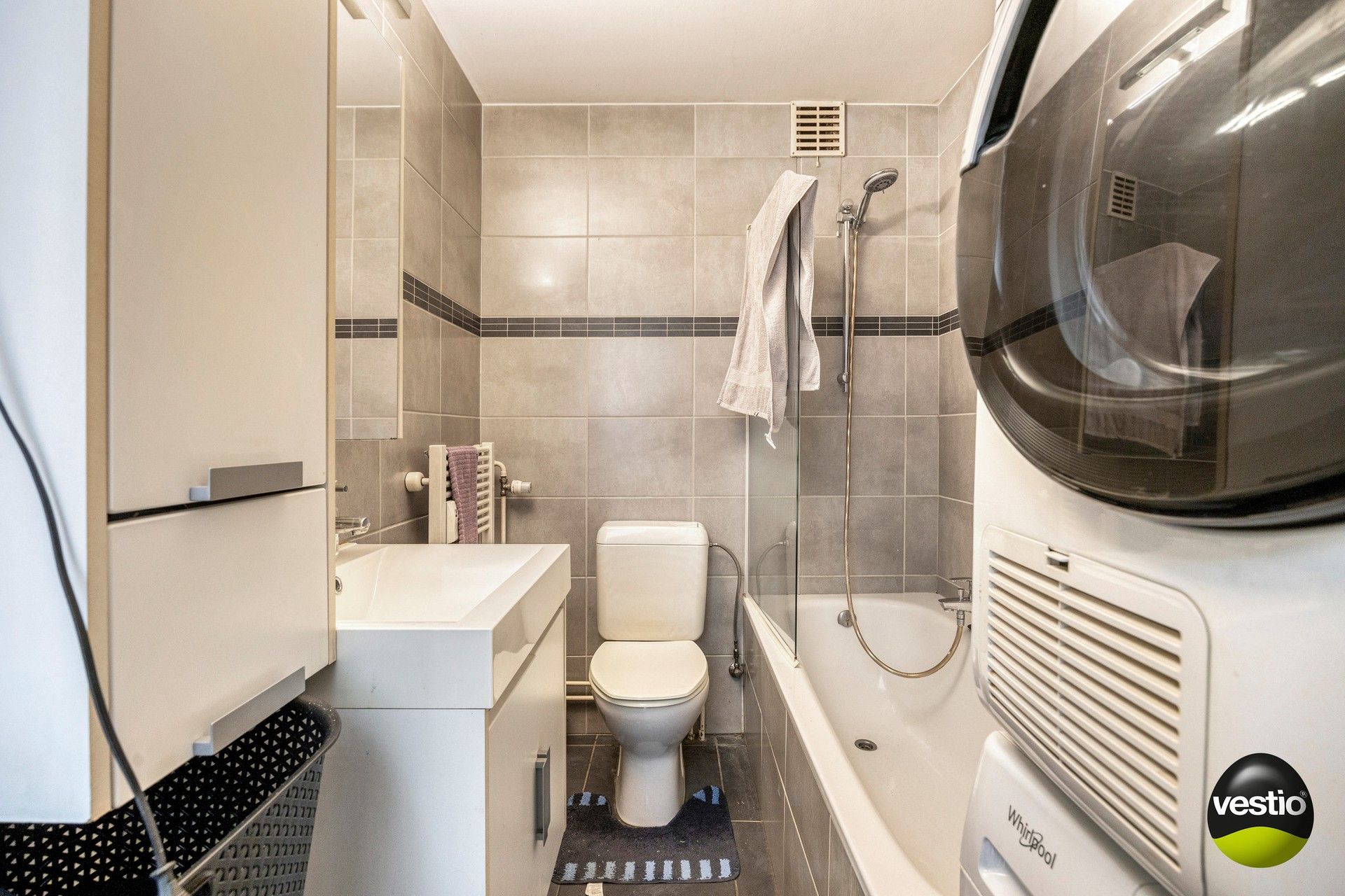 Verhuurde opbrengsteigendom met handelsgelijkvloers en 2 appartementen in Hasselt foto 30