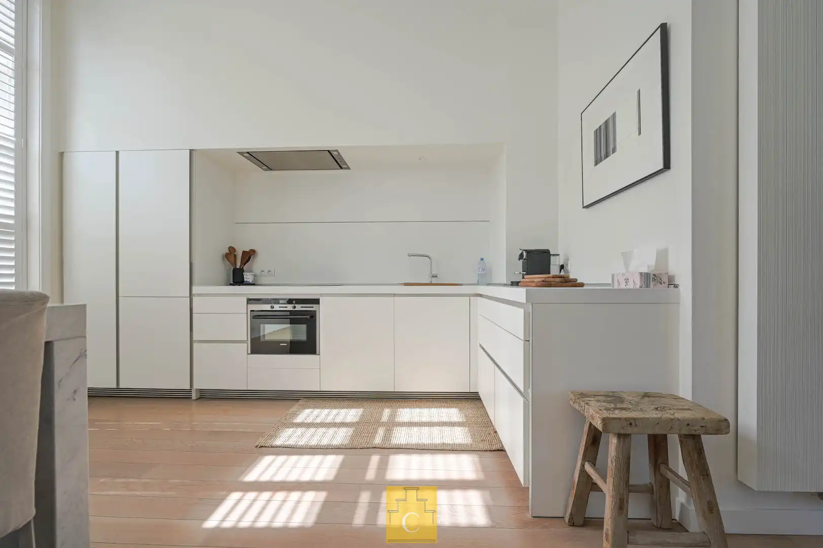 high-end afgewerkt appartement (112 m2) in 18e eeuws stadspaleis ‘Hof de Gros’, toplocatie bij Sint-Jakobskerk, met optionele aankoop parkeerplaats foto 10