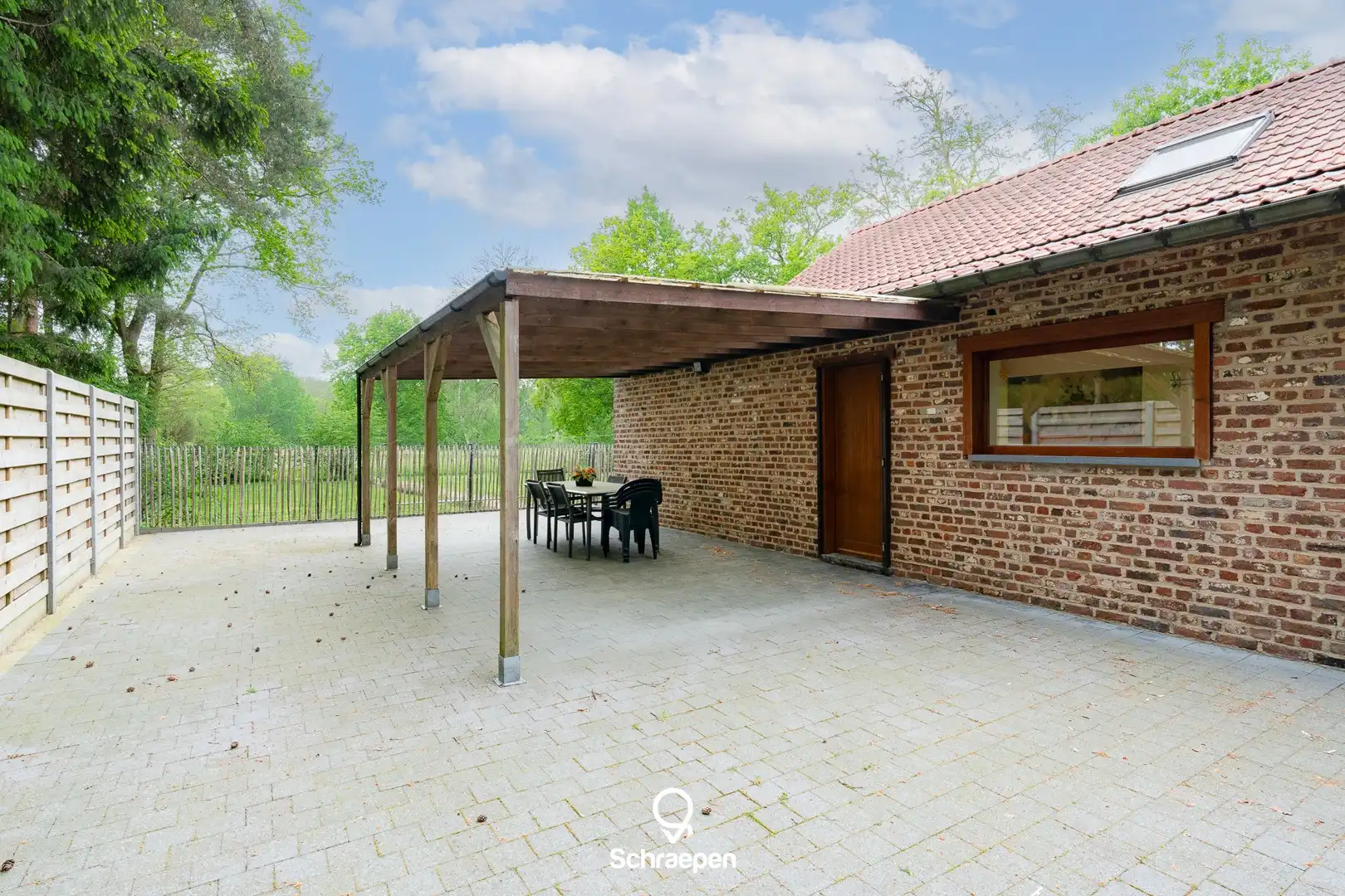 Idyllisch gelegen woning (314 m²) op een riant perceel van 50 are te Hasselt! foto 27