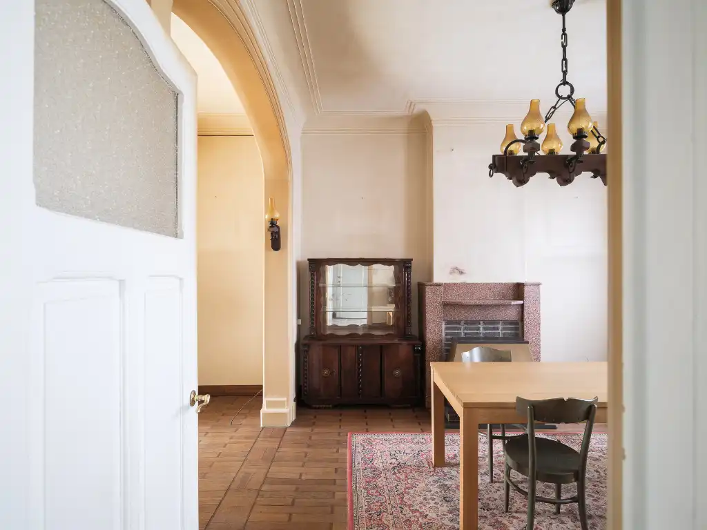 Karaktervolle interbellumwoning met uitzonderlijke stadstuin nabij de Coupure foto 7