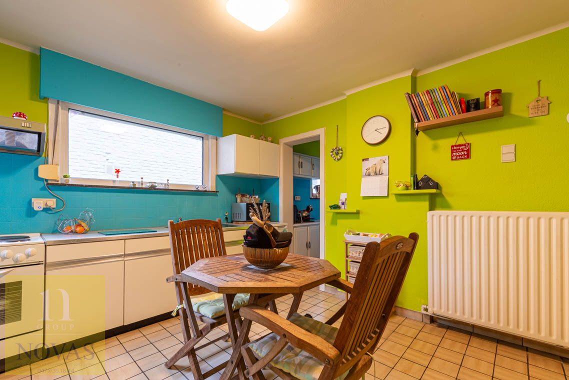 Gezellige woning met 3 slaapkamers, fijne woonkamer en diepe tuin foto 8