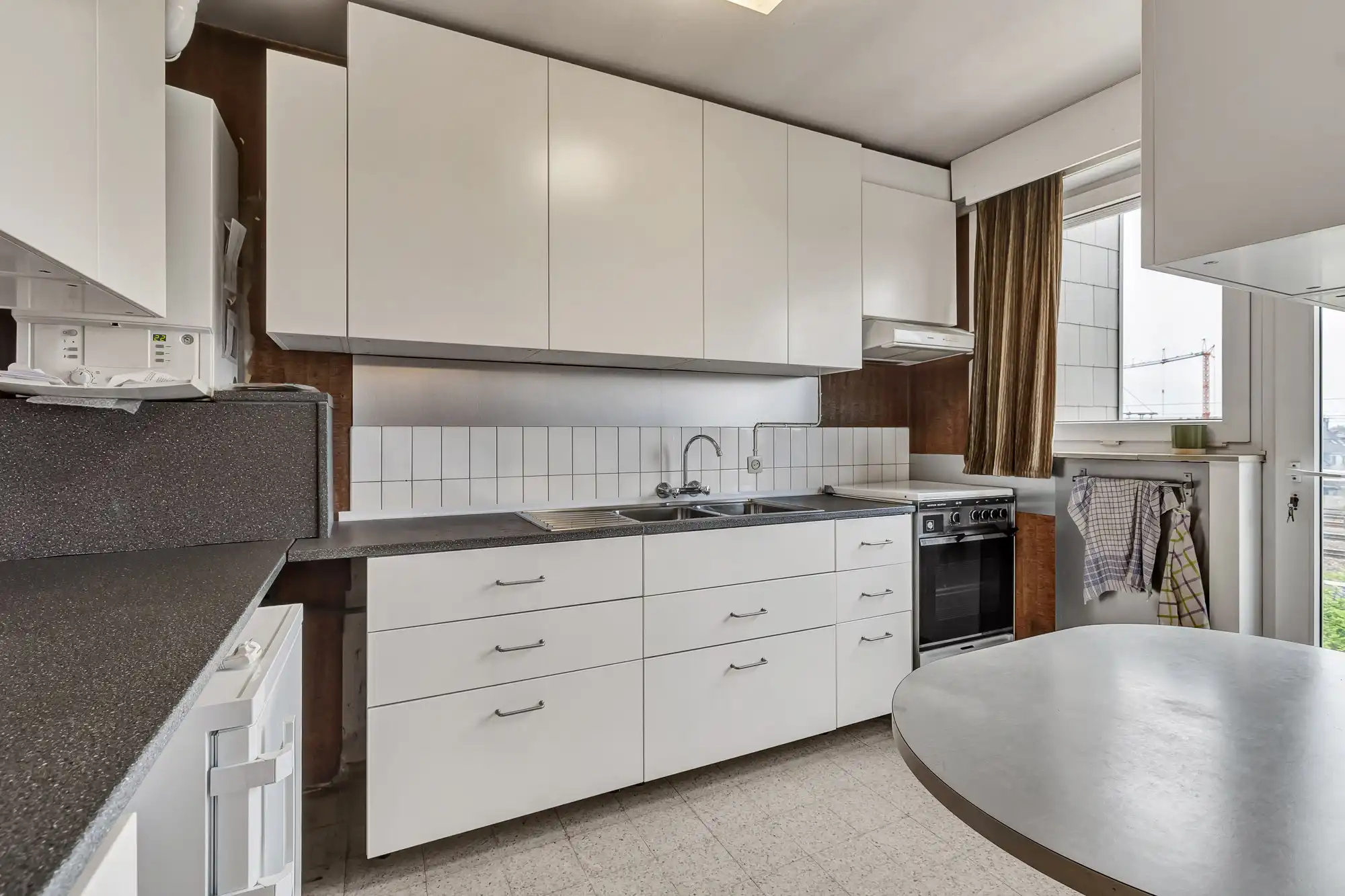 Eénslaapkamer appartement vlakbij Station van Deinze foto 3