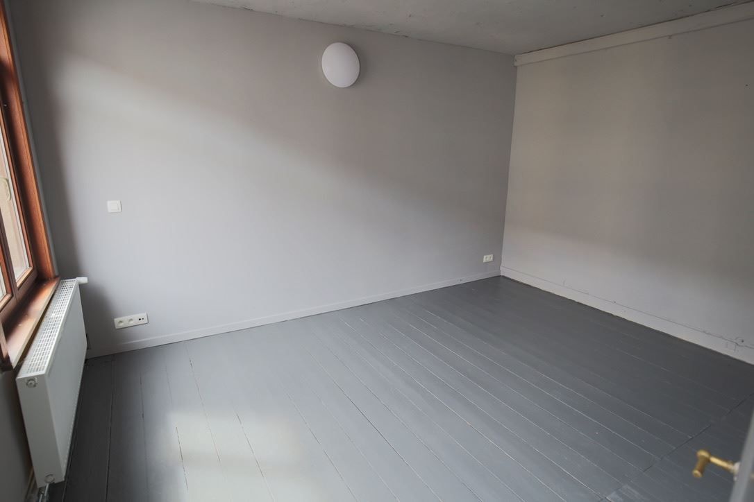 Rijwoning met drie slaapkamers foto 9