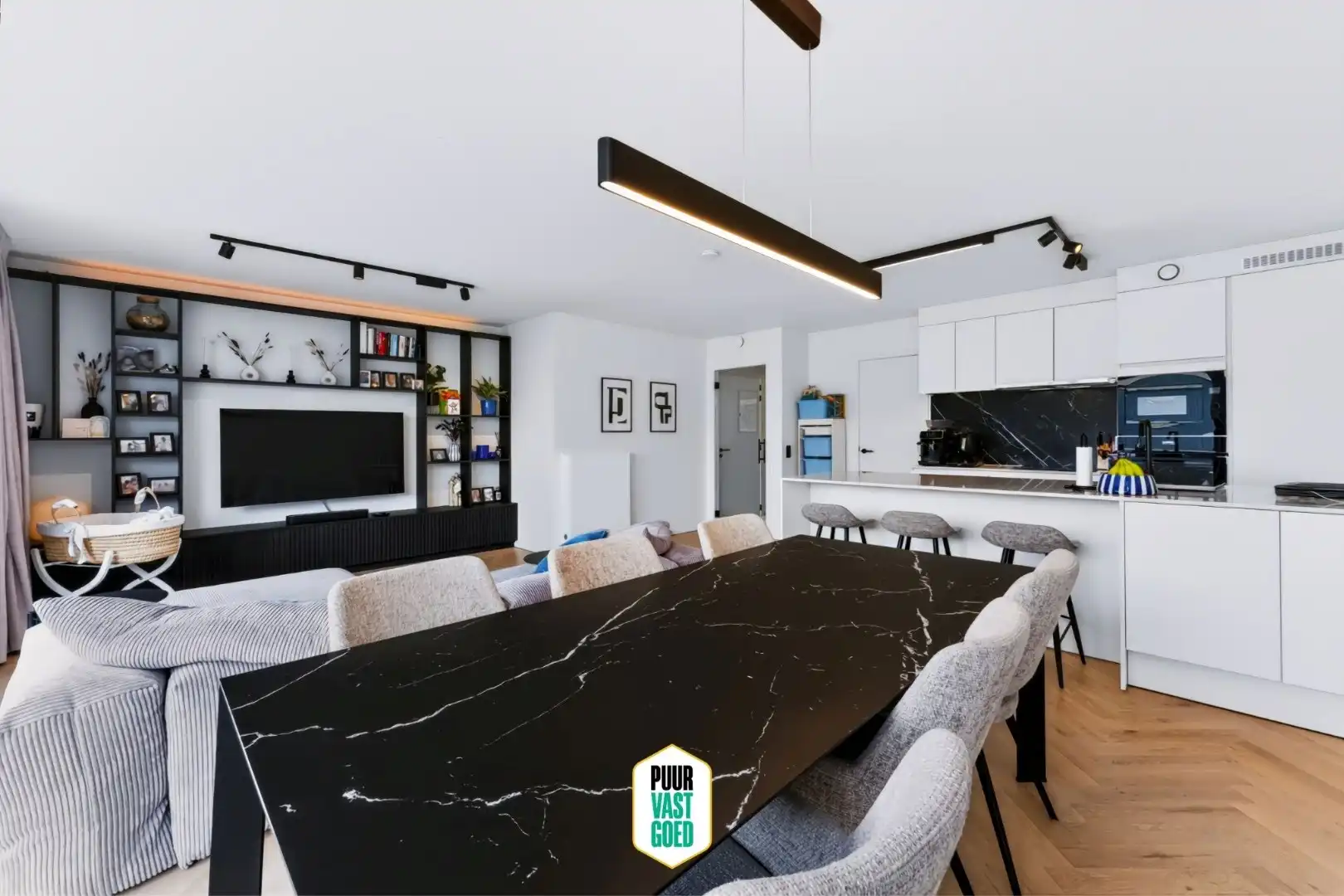 Recent, gezellig appartement met luxe en comfort foto 5