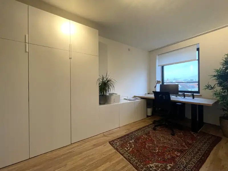 Uniek en hoogwaardig afgewerkt appartement tussen UZ en Sint-Pietersstation foto 16