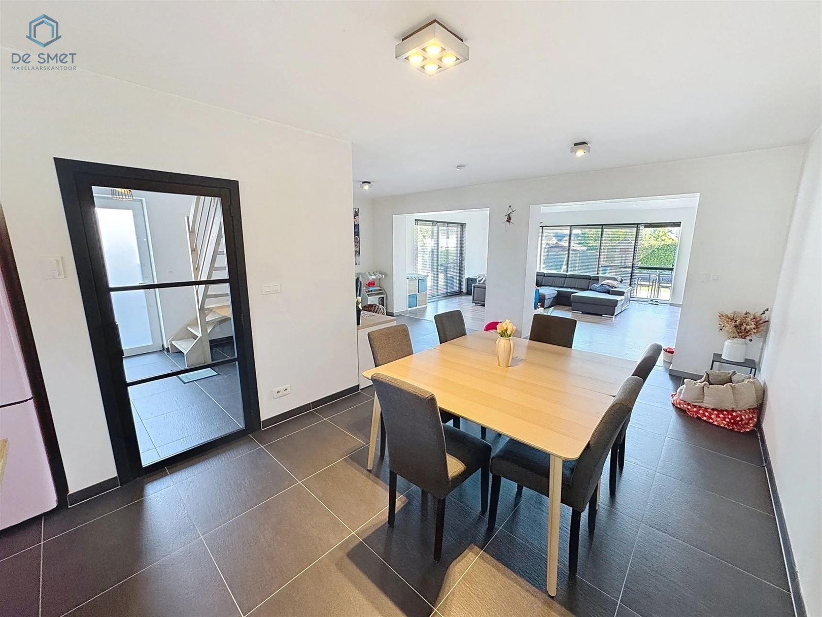 Moderne woning met 4 slaapkamers en EPC A foto 2